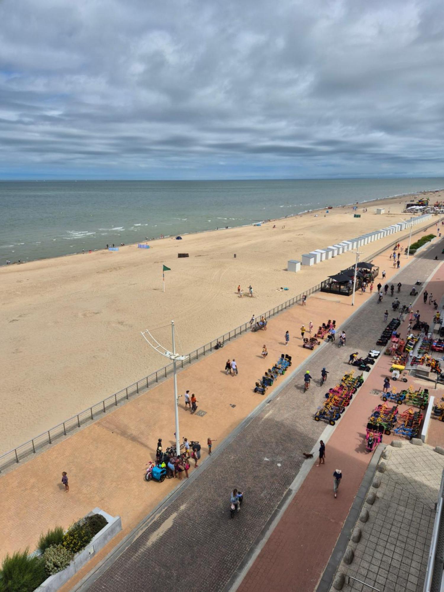 Sealview Sundown Apartman Koksijde Kültér fotó